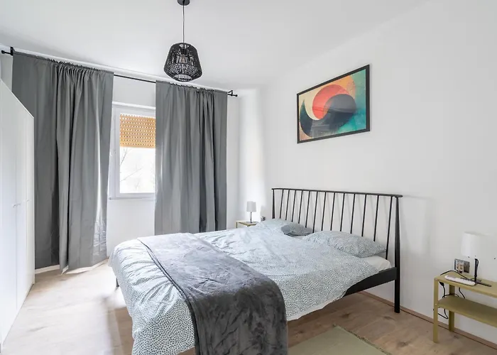 Apartment Solis Del Mar Modern Colosseum & Marina Walk *