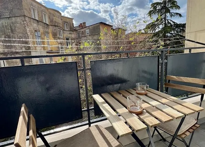 Apartment Solis Del Mar Modern Colosseum & Marina Walk *