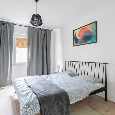 Apartman Solis Del Mar Modern Colosseum & Marina Walk *