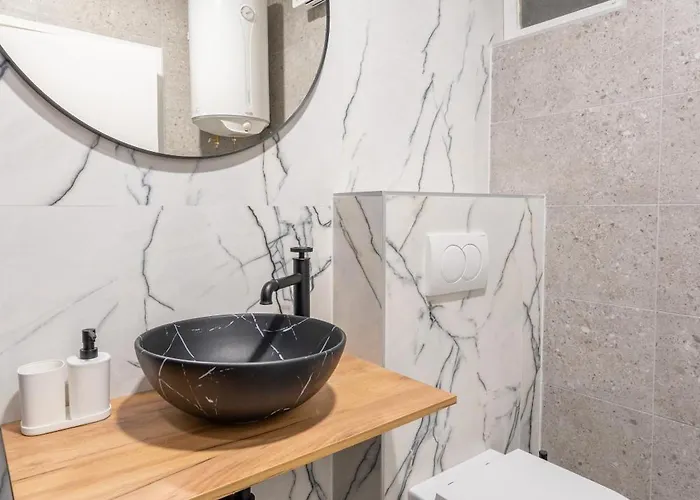 Apartment Solis Del Mar Modern Colosseum & Marina Walk Pula